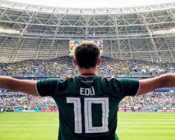 He was a soccer player and represented Necaxa and Cruz Azul soccer teams before entering the entertainment industry. He was about to go to Argentina t